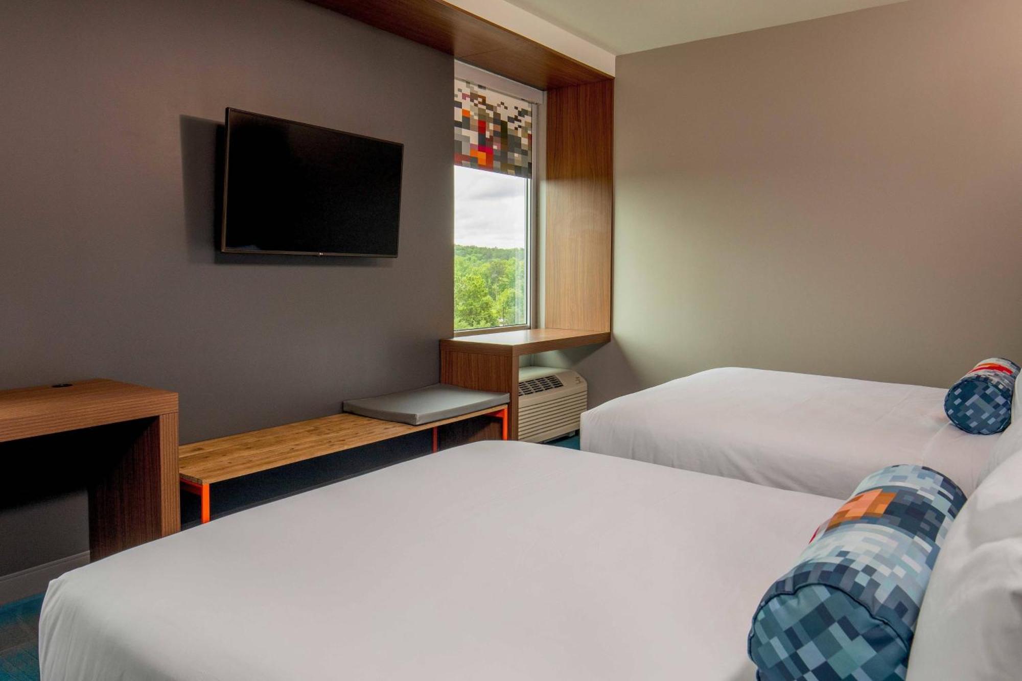 Aloft Alpharetta Hotel Exterior photo